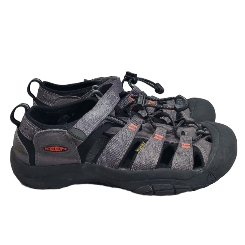 Keen Boys Kids Sandals Outdoor Waterproof Hiking shoes sz 4